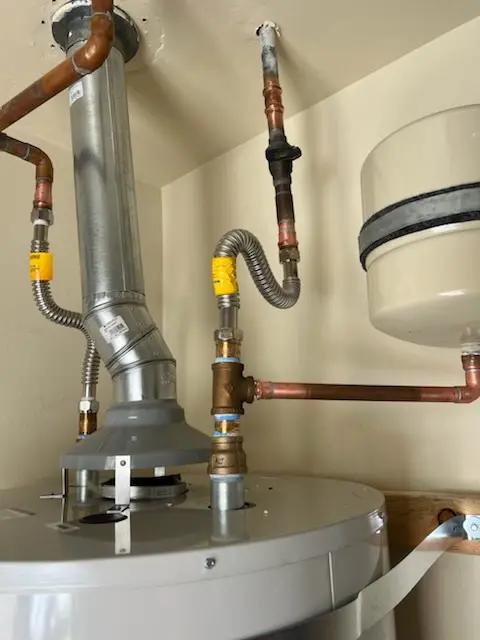 Water heater installation and plumbing repair in Westwego